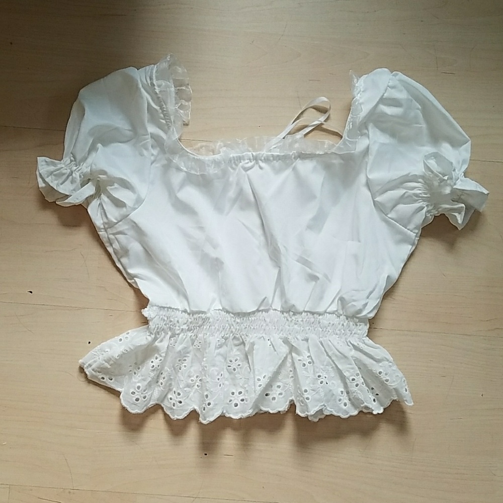 White top - Picture 2 of 2